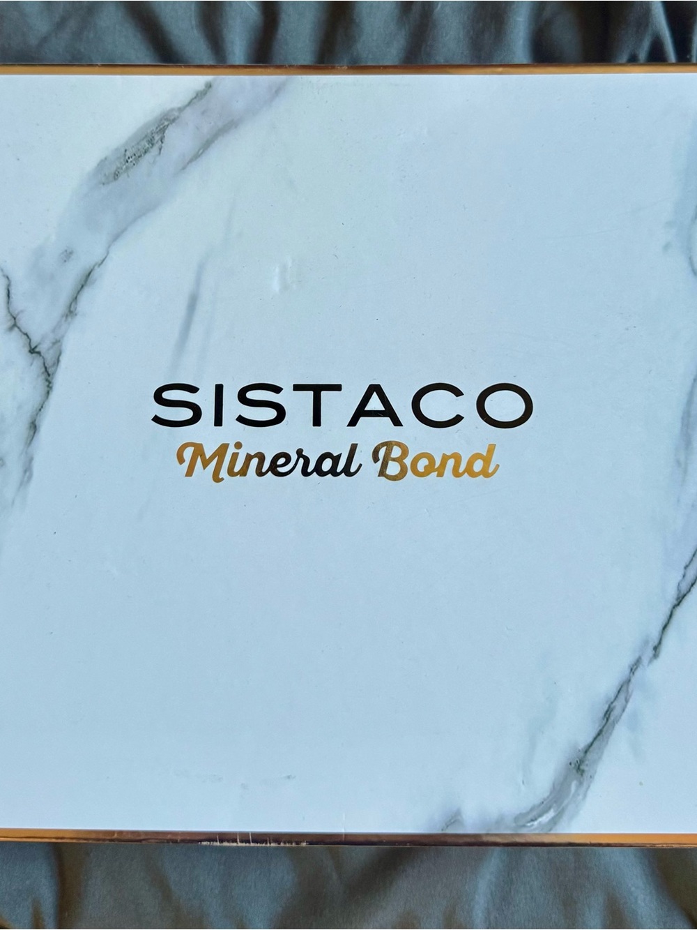 SISTACO Mineral Bond nails - Deluxe set with UV lamp and two color shades